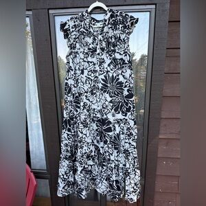 Anthropologie June rose Maxi Dress XXL Black and Cream colors